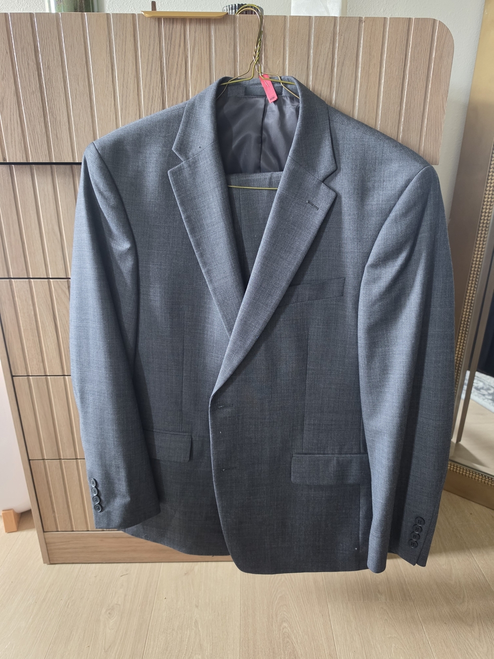 Men's Classic Gray Two-Button Suit Jacket